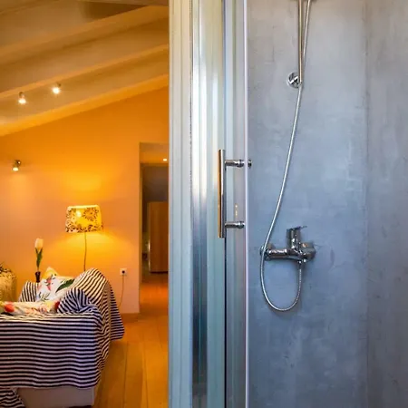 Artist Attic דירה